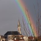 arc en ciel sur l'eglise