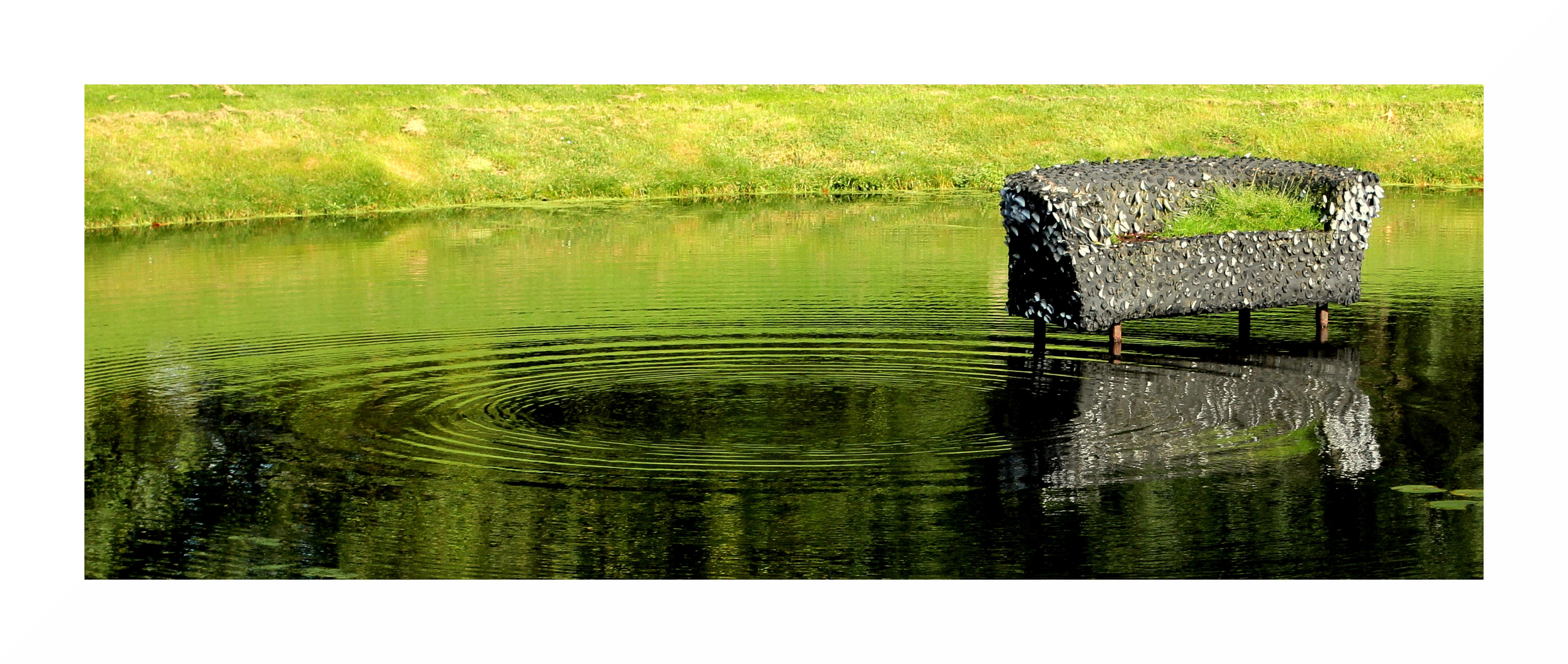 Arcen , Park mit Wasser - Sofa...