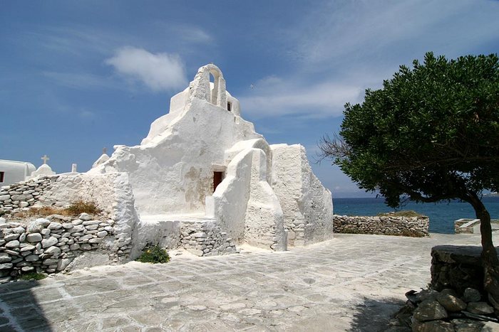 ARCHAISCHE KIRCHE-MYKONOS