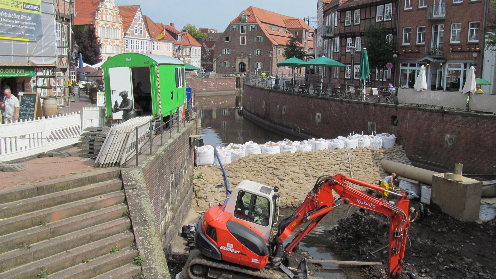 Archeologische Ausgrabungen im Burggraben in Stade