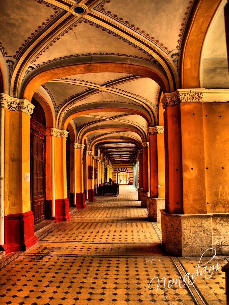 Arches & hallways