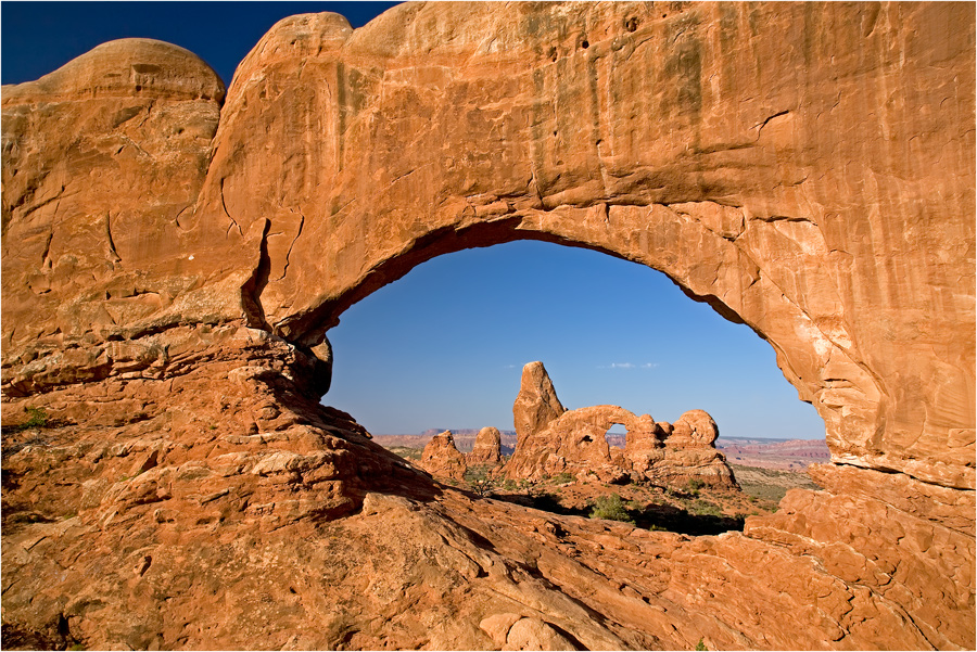 Arches NP - Turret Arch through South Window