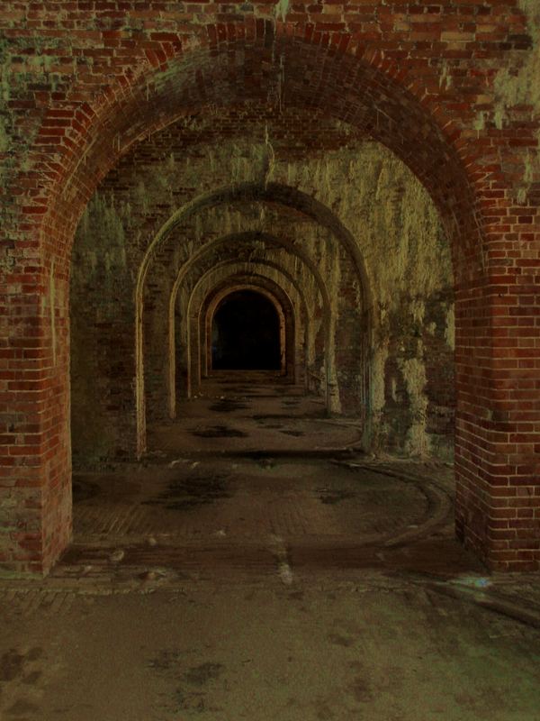 arches to the open door