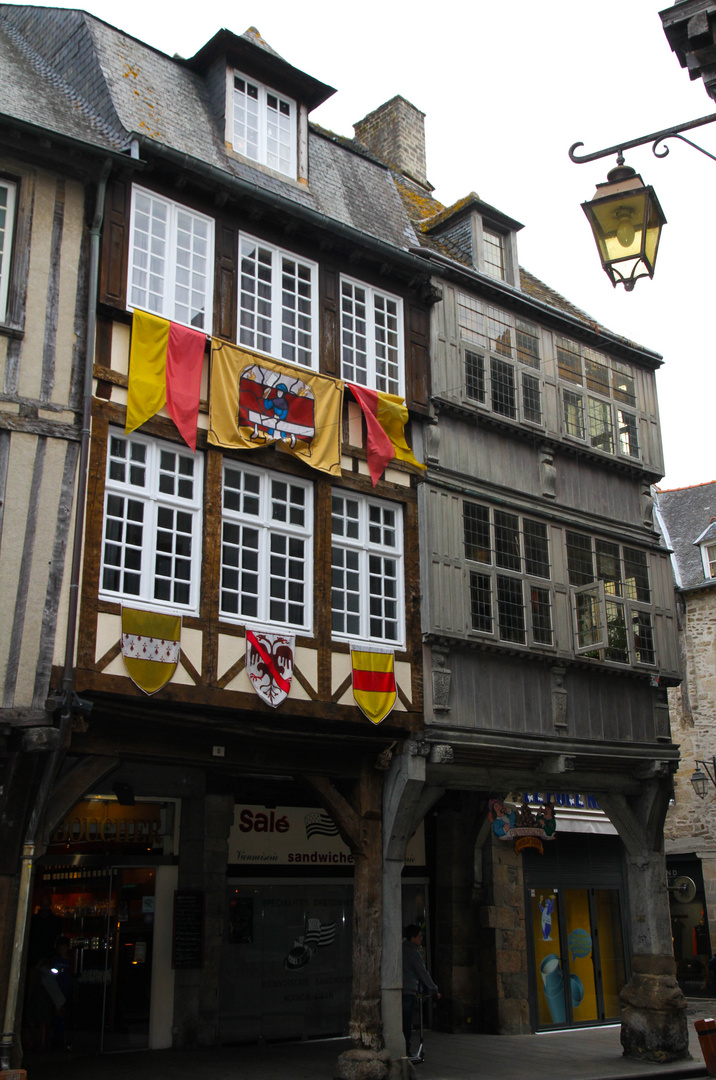 architecture de Dinan