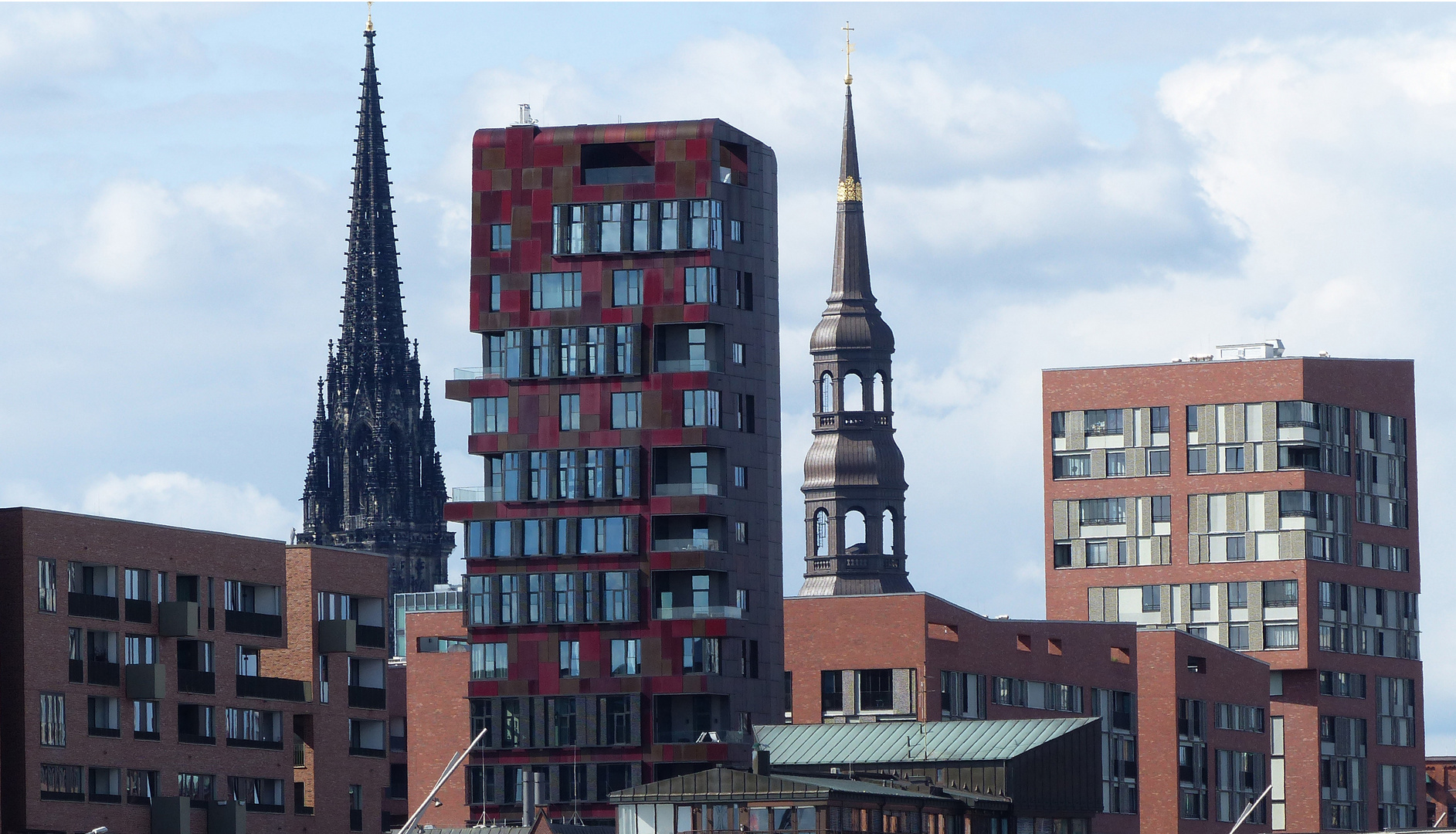 Architektur  ....alt und neu ...in Hamburg