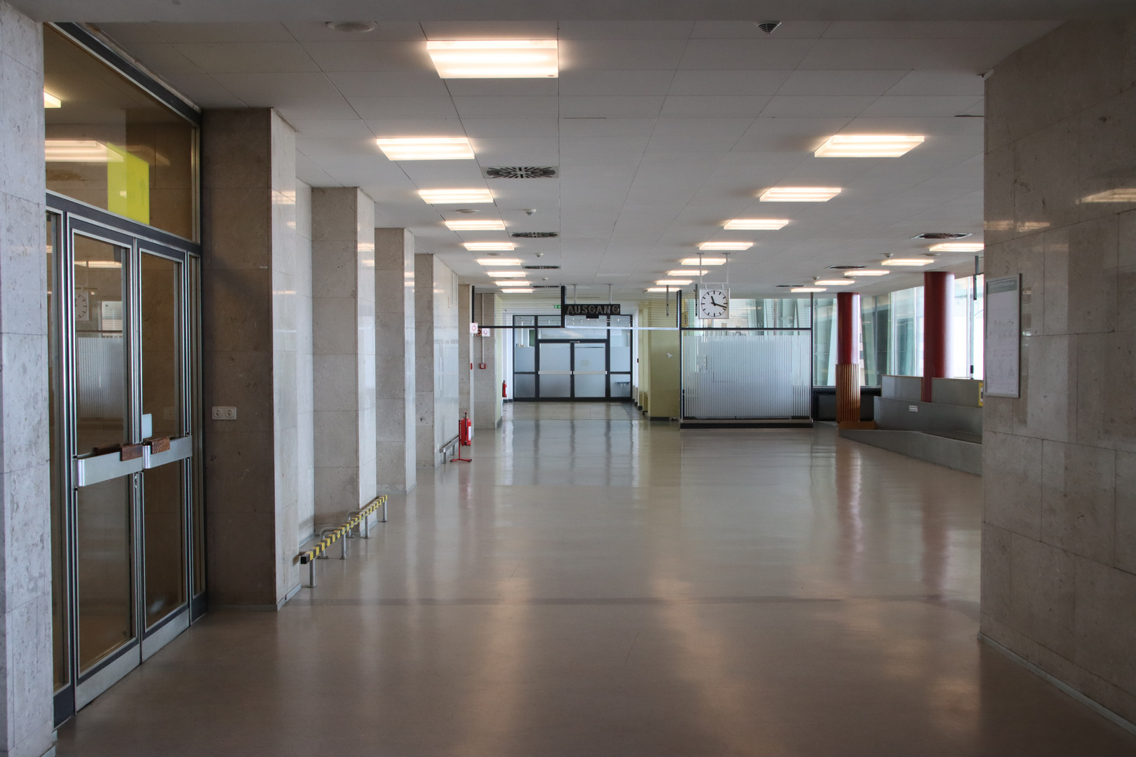 Architektur im Flughafen Tempelhof part 2
