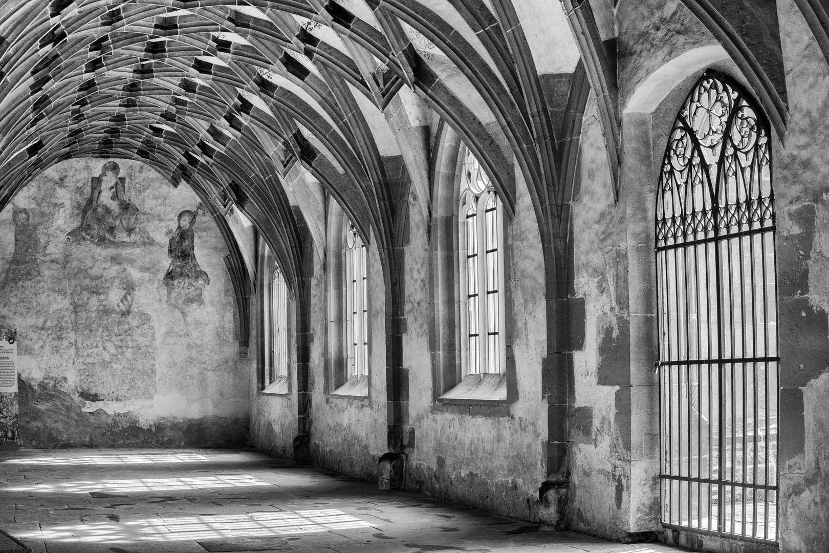 Architektur, Malerei und Licht im Kloster Maulbronn