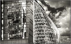 Architektur mit Wolken