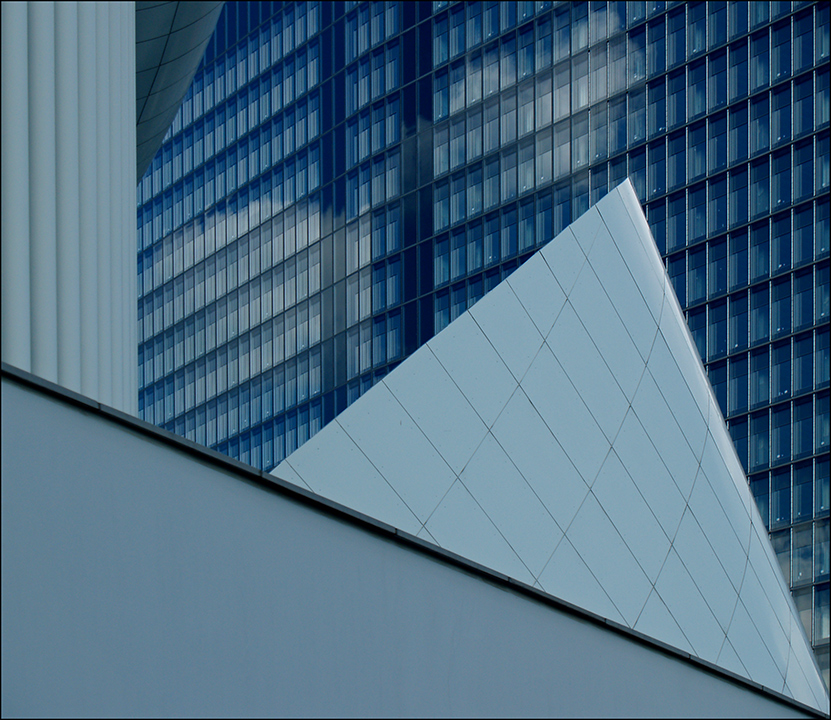 Architekturdreiecke 1 (Philharmonie Luxemburg)