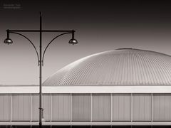 Architekturfotografie schwarz/weiß: Berlin - Kongresshalle am Alexanderplatz