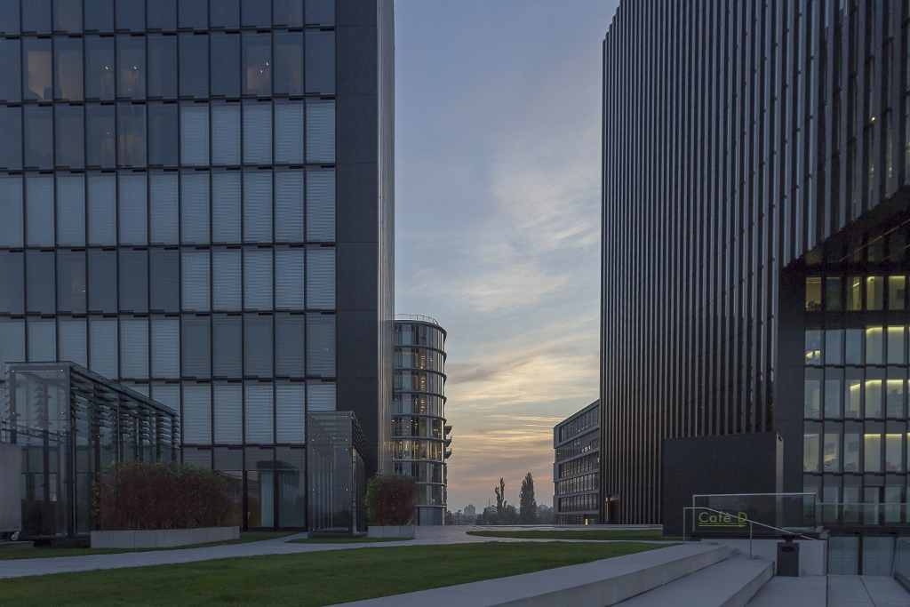 Architekturvielfalt Medienhafen Düsseldorf 11