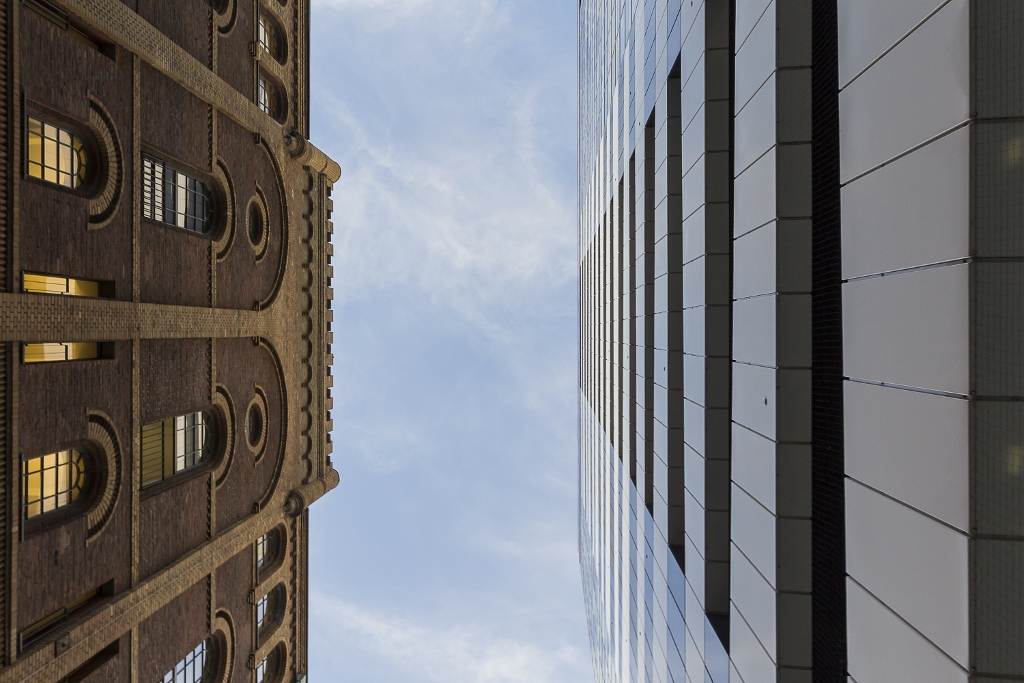 Architekturvielfalt Medienhafen Düsseldorf 9