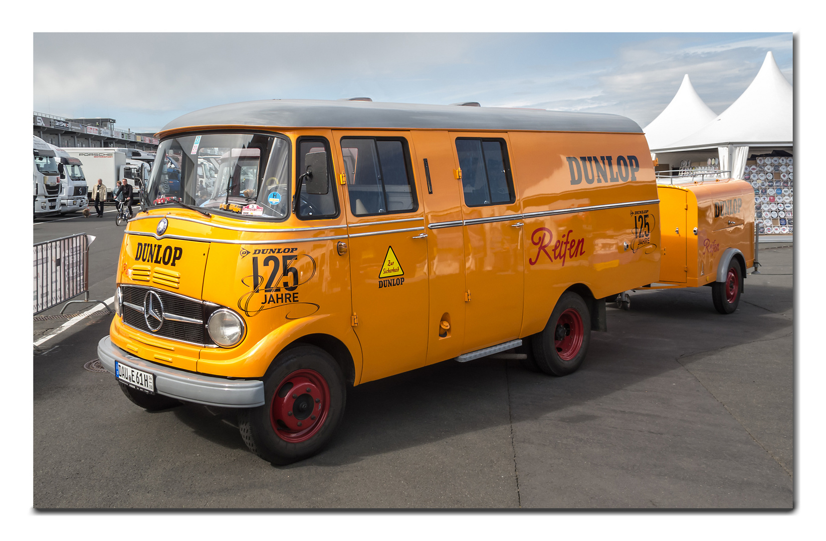 Archivfundstück: Mercedes Benz L 319 "Dunlop"