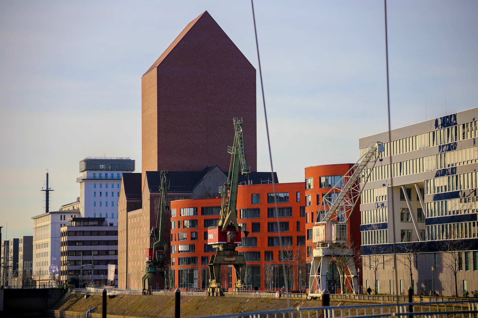 Archivturm Innenhafen Duisburg 28.12.2015