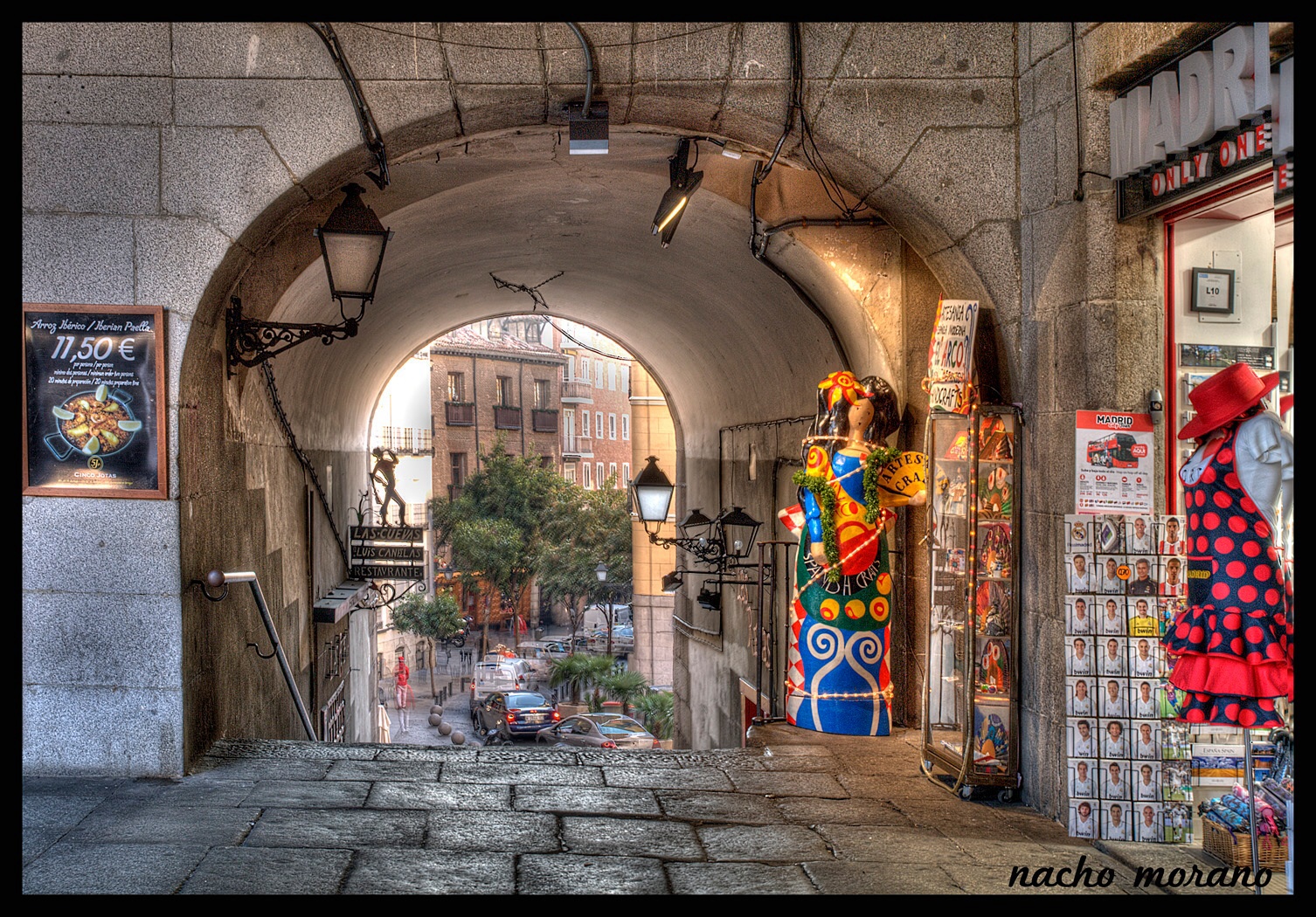 Arco de cuchilleros (plza. Mayor de Madrid )