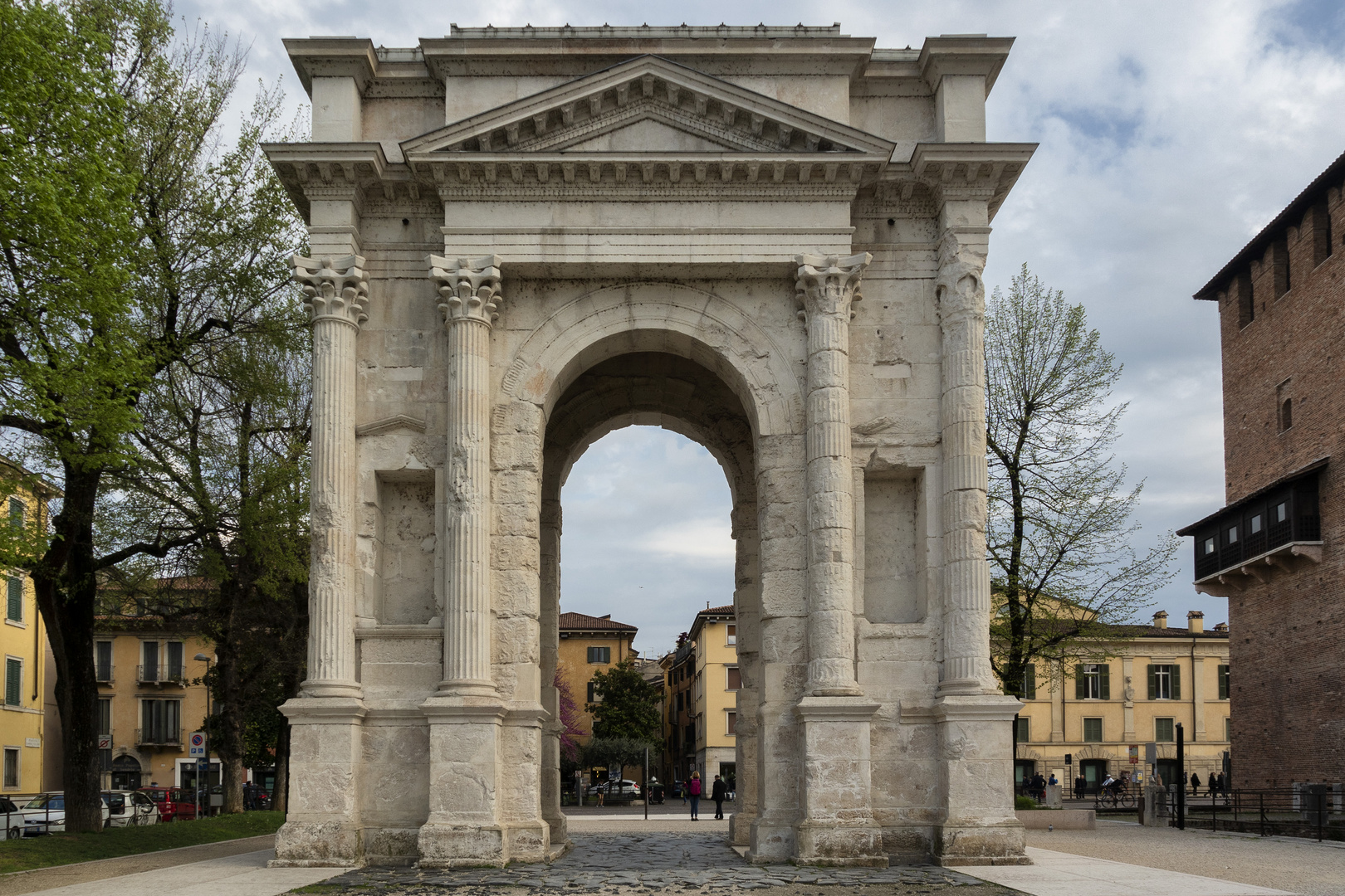 Arco dei Gavi, Verona