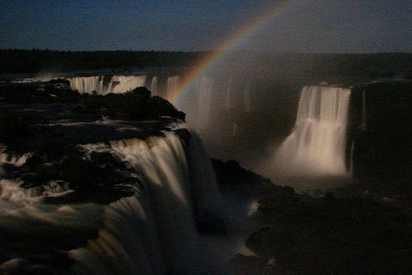 Arco Iris Lunar .