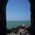 Arco sul mare