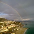 Arcobaleno a Vietri sul Mare: una luce nelle tenebre