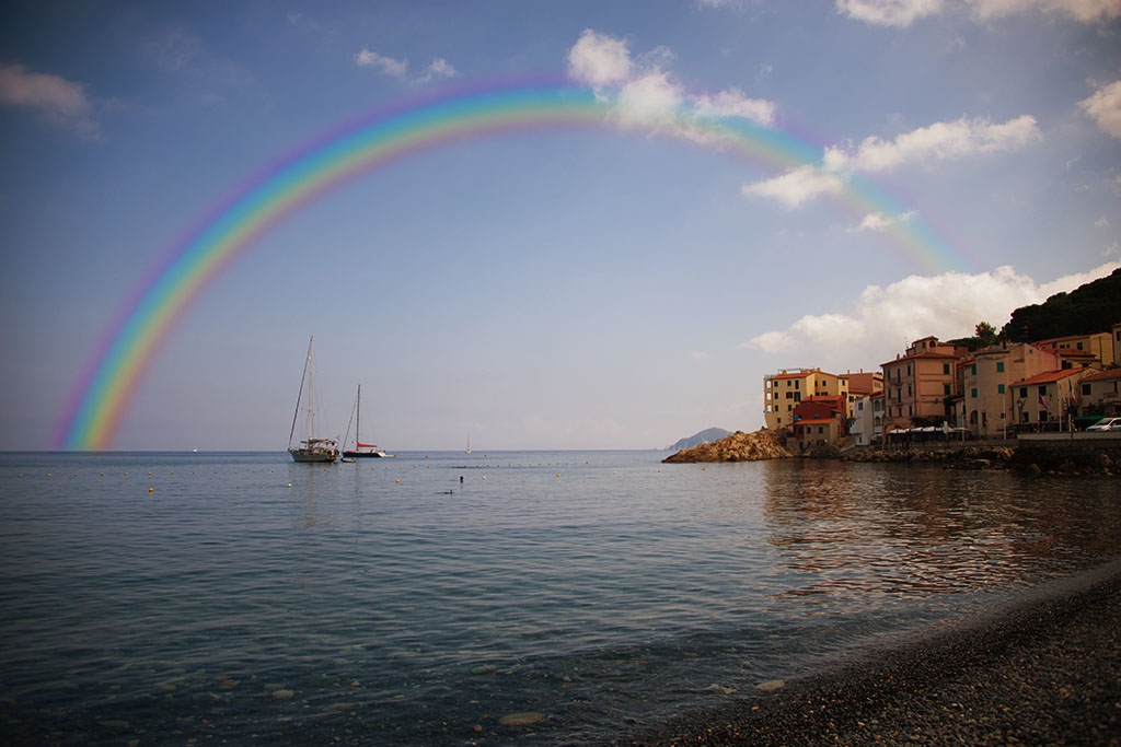 Arcobaleno sul mare