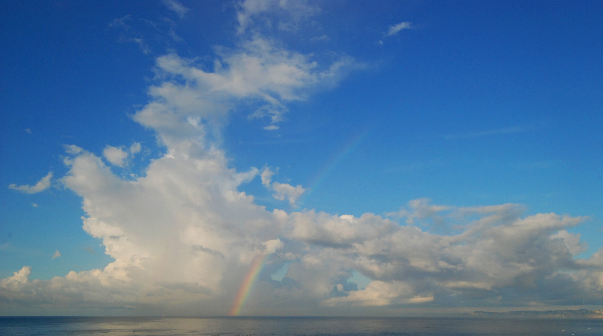 Arcobaleno sul mare