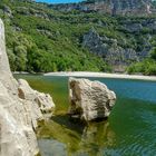 Ardèche - Rochers et eaux vives