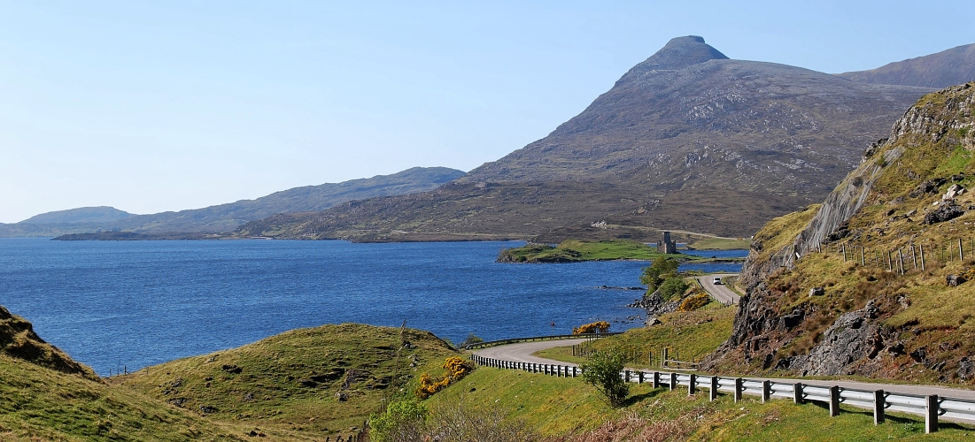 Ardvreck Castle on Loch Assynt IV