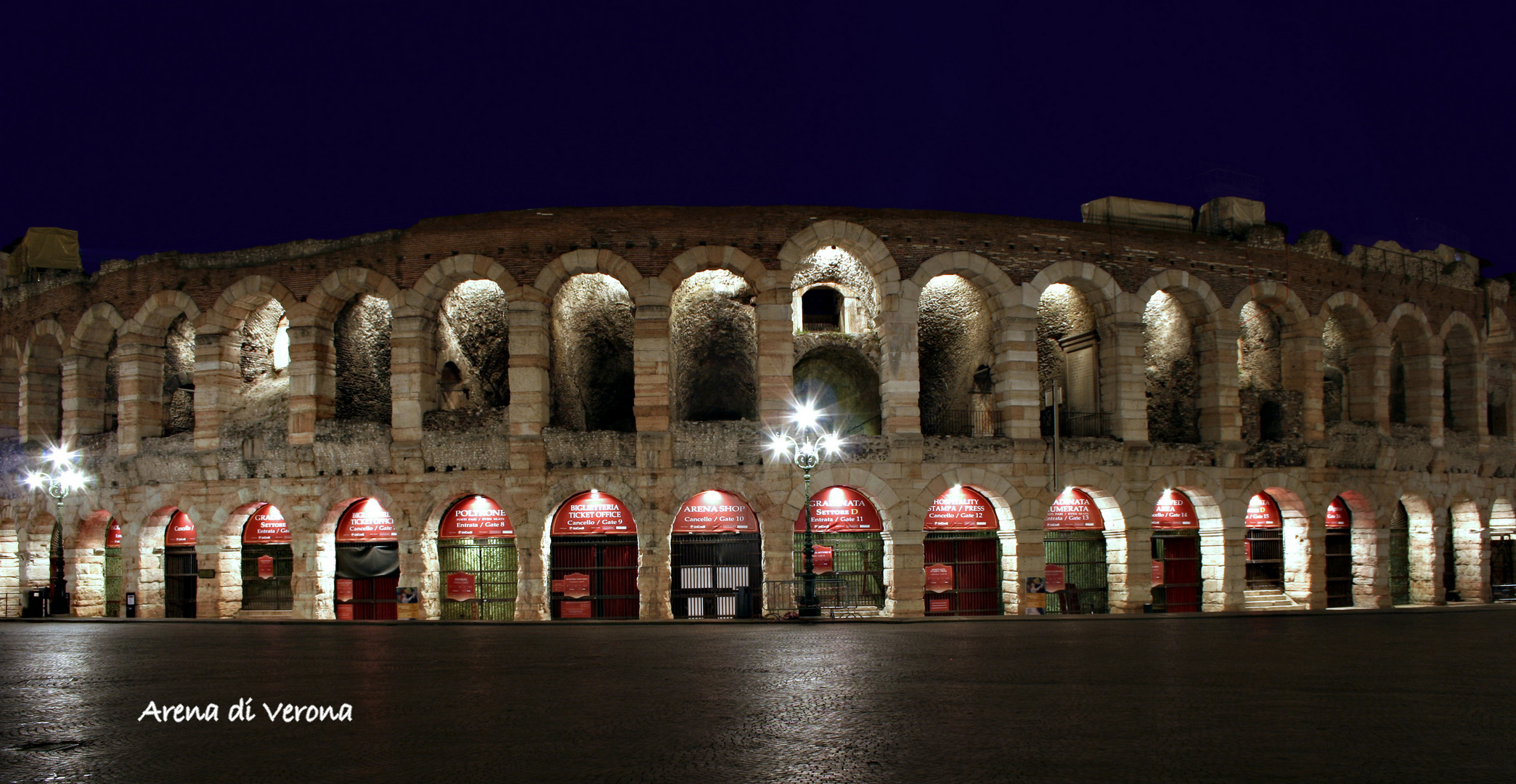 Arena di Verona - Nachtaufnahme