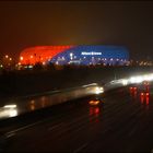 Arena im Farbenspiel