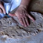 'Aresonzu - Tagliare il pane