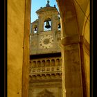 Arezzo - L'orologio dalle logge Vasari