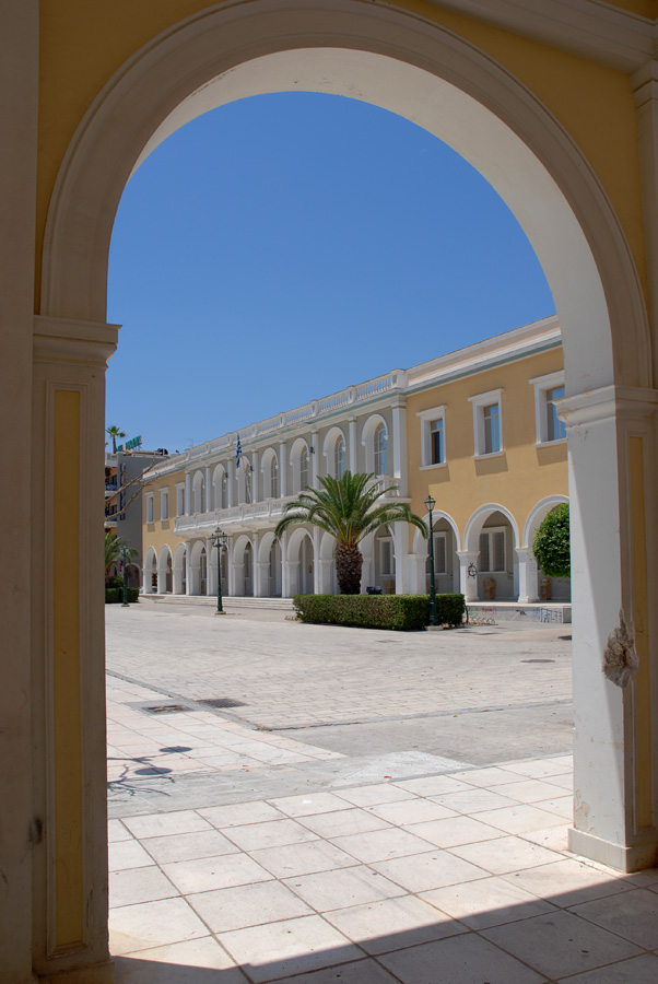 Arkaden am Solomosplatz