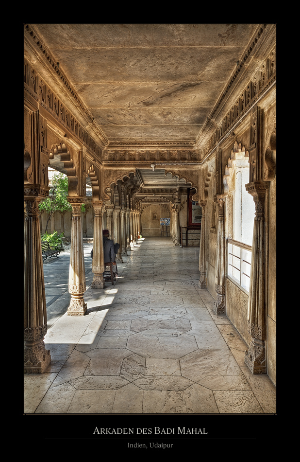 Arkaden des Badi Mahal