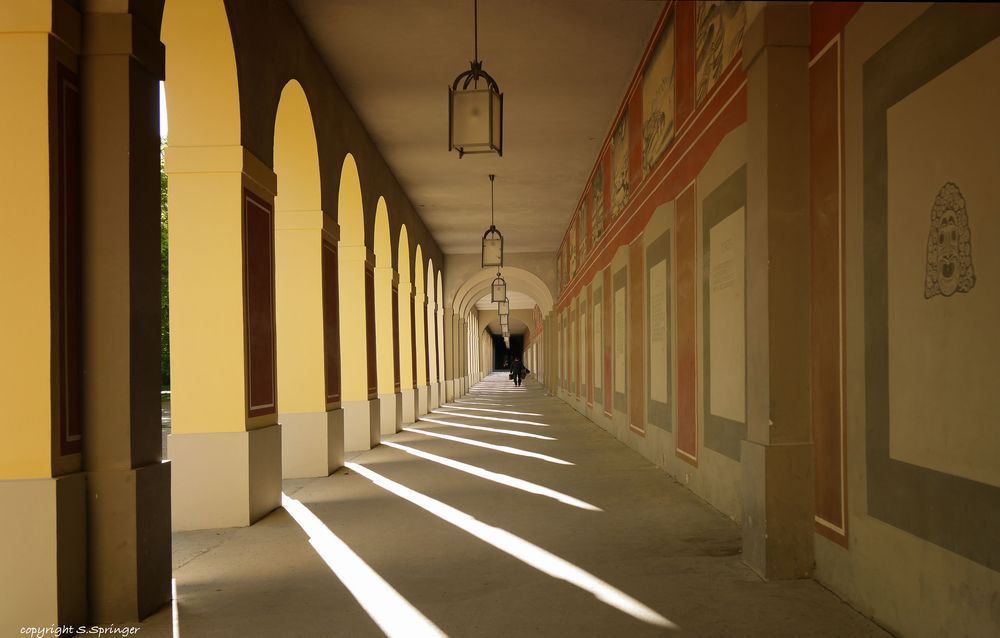 Arkadengang am Münchner Hofgarten....