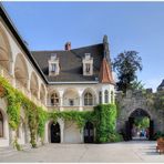 Arkadenhof im Rothschild Schloss...