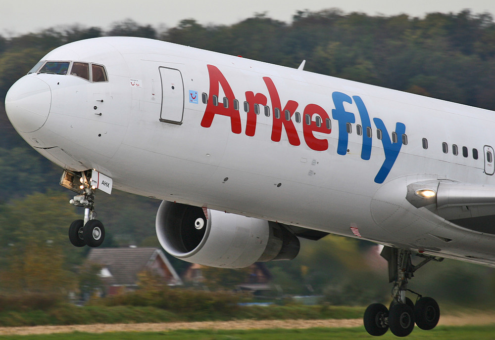 Arkefly B767