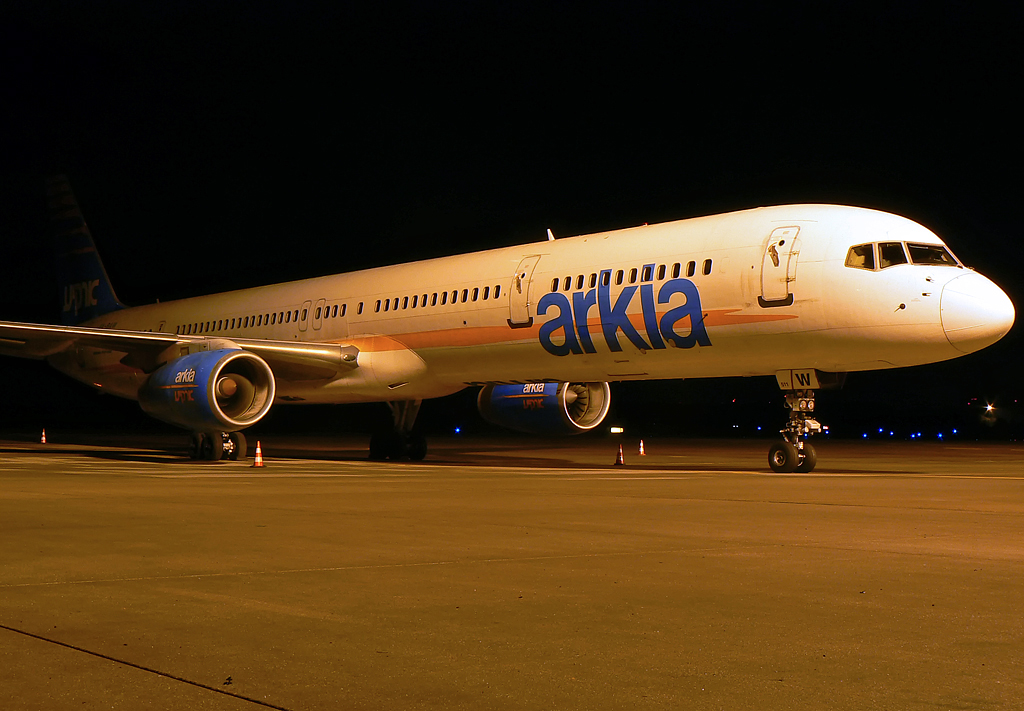 ARKIA Boeing 757-3E7 4X-BAW