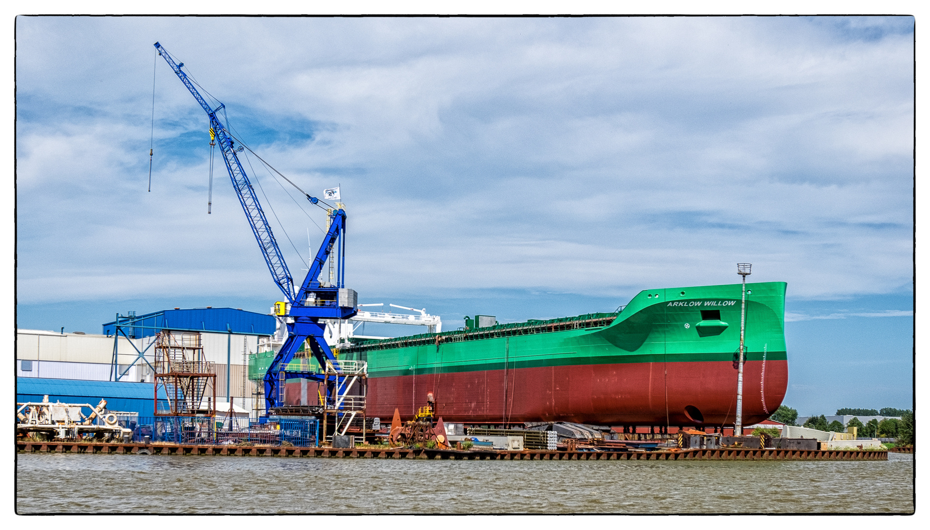 Arklow Willow auf der Helling Foto & Bild Bilder auf