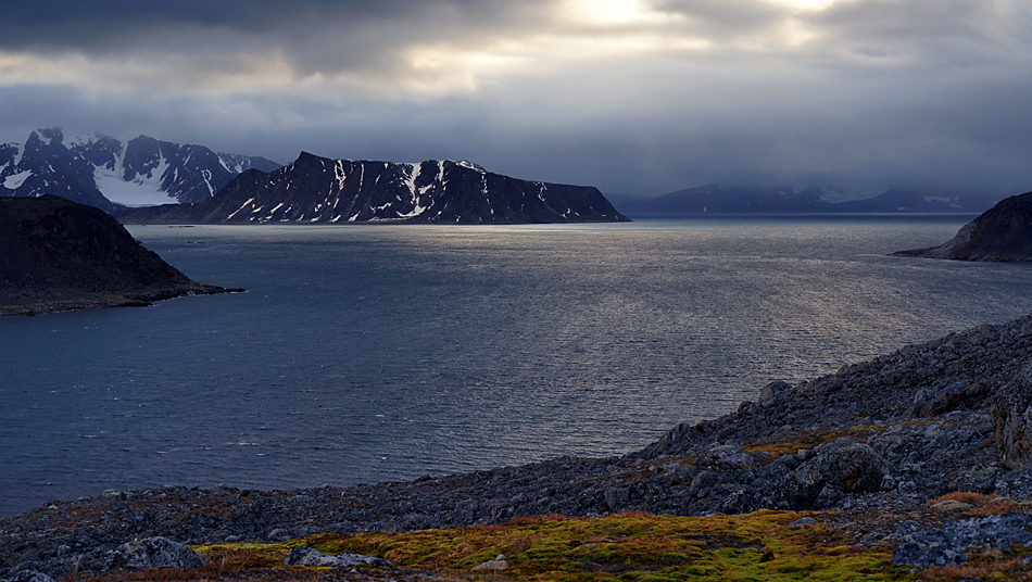 Arktisches Land Spitzbergen / Svalbard - Reisebericht 2008 / 010 (Der Blick in die Einsamkeit)