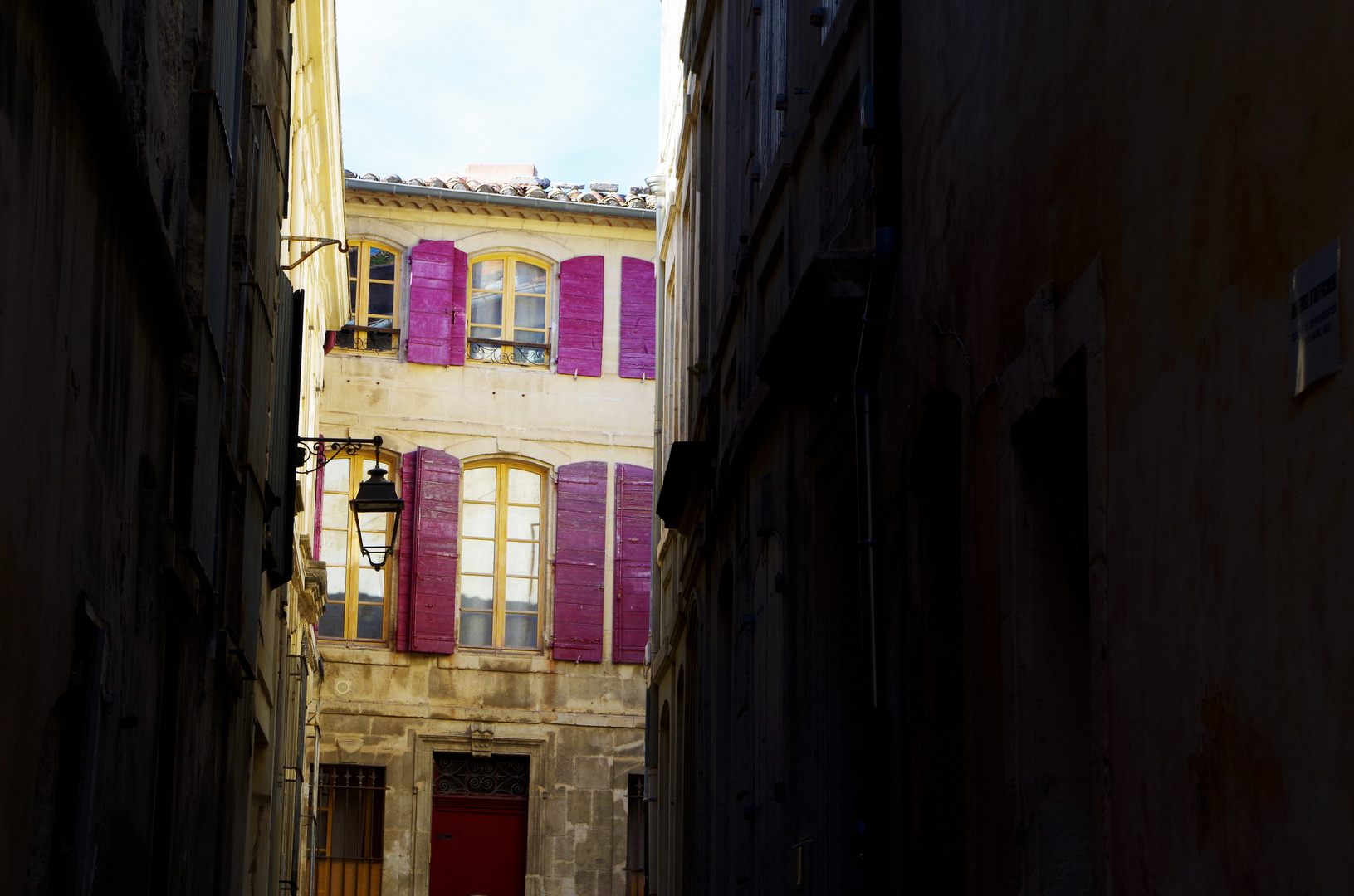 Arles