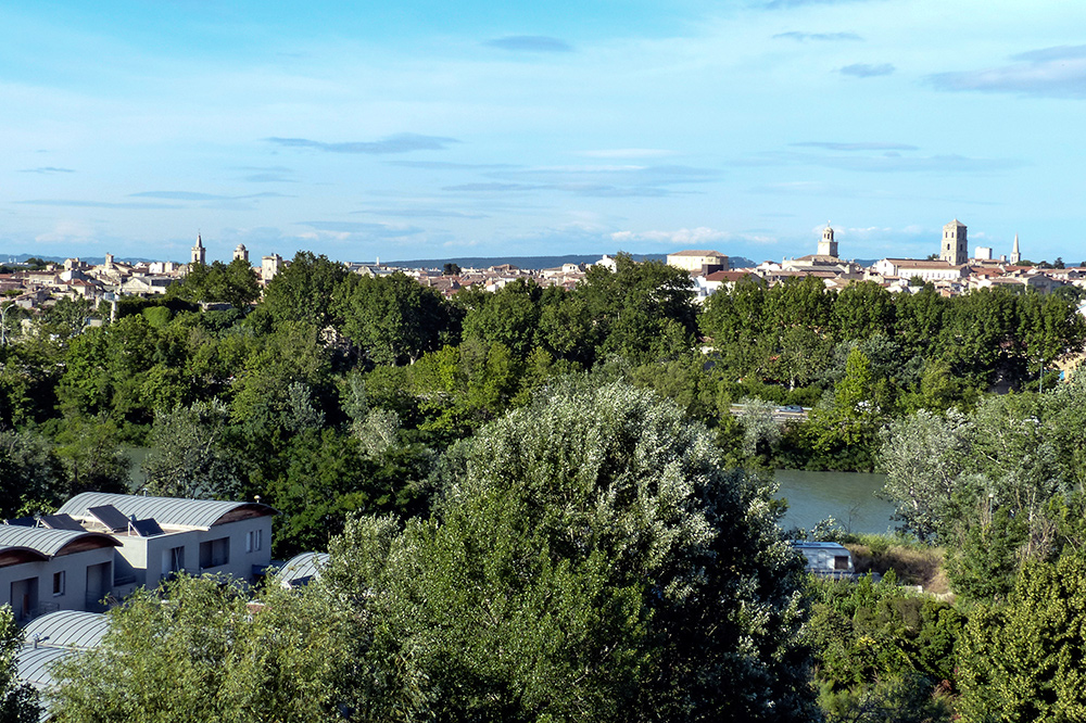 Arles - Blick aus dem Hotel Mercure auf die Stadt