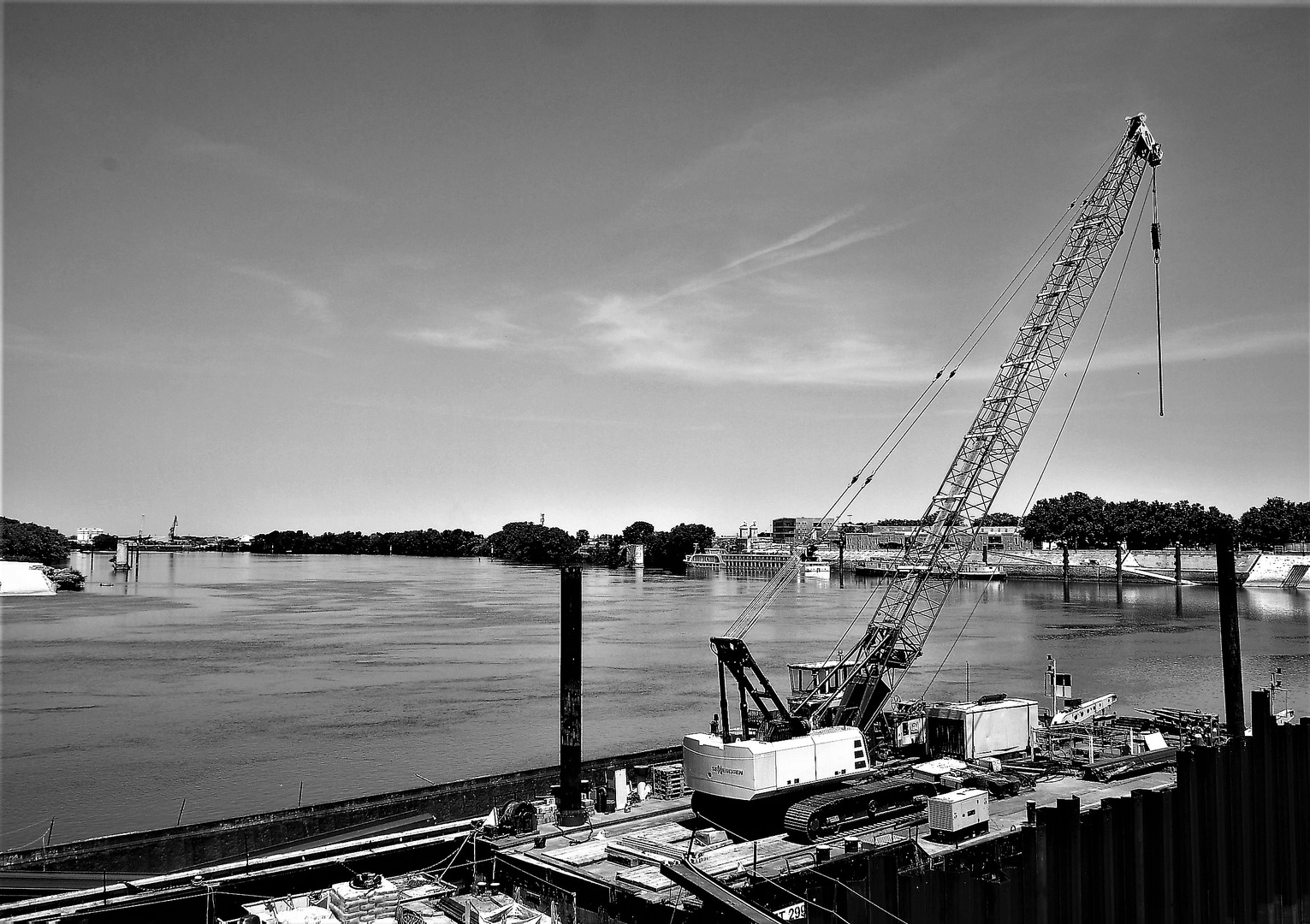 Arles-Der Rhone Hafen