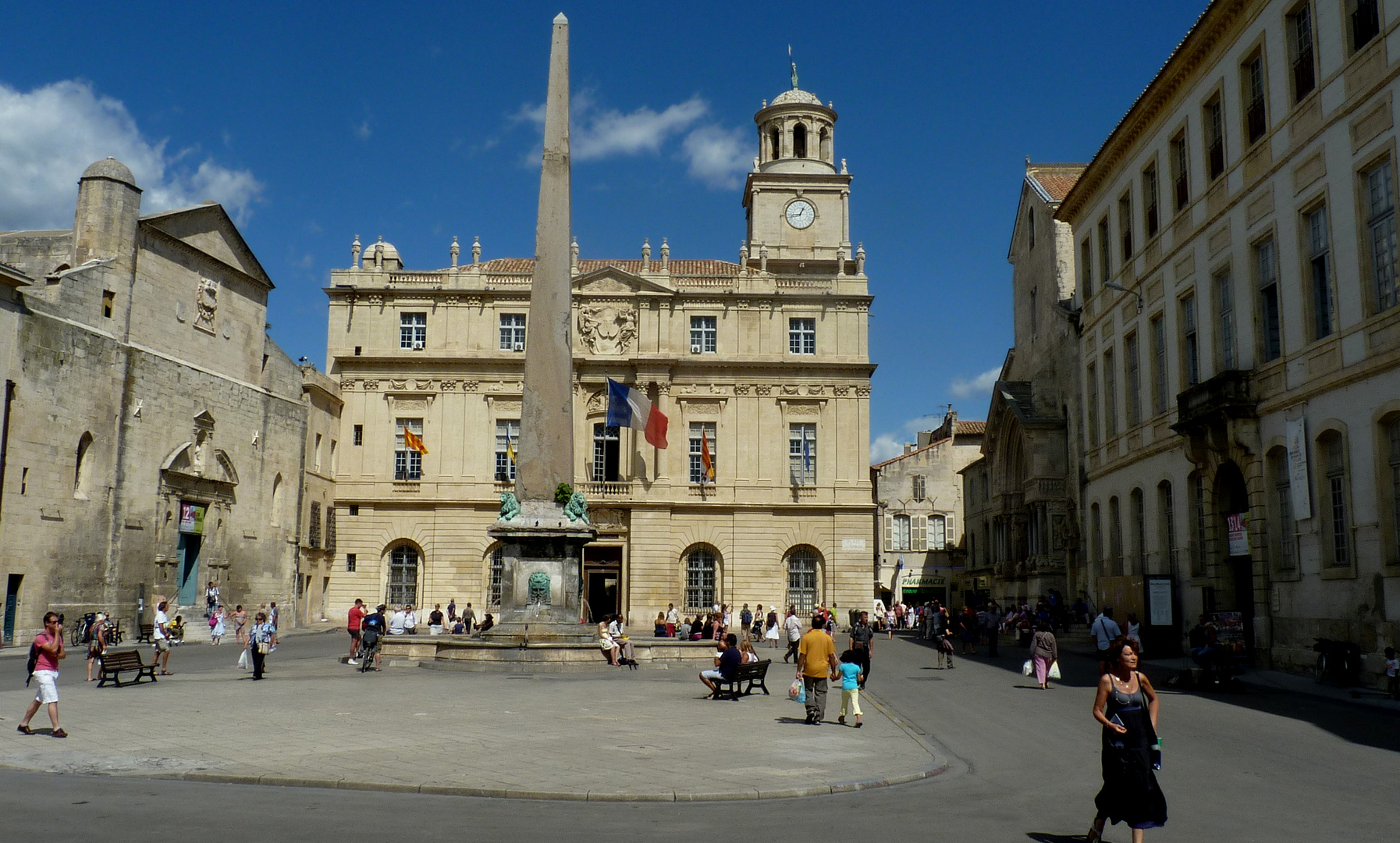 Arles en septembre / septiembre / im September...03