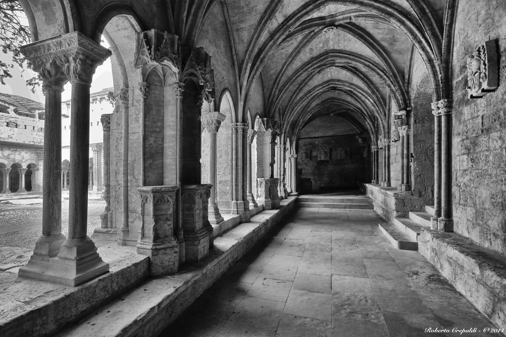 Arles, Saint Trophime, chiostro