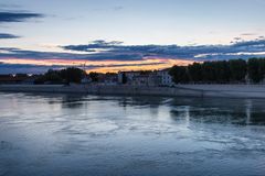 Arles, tramonto sul Rodano