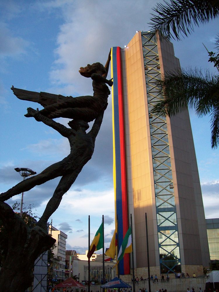 ARMENIA - JARDÍN DE AMÉRICA by CESAR ARMANDO PARADA VARGAS 