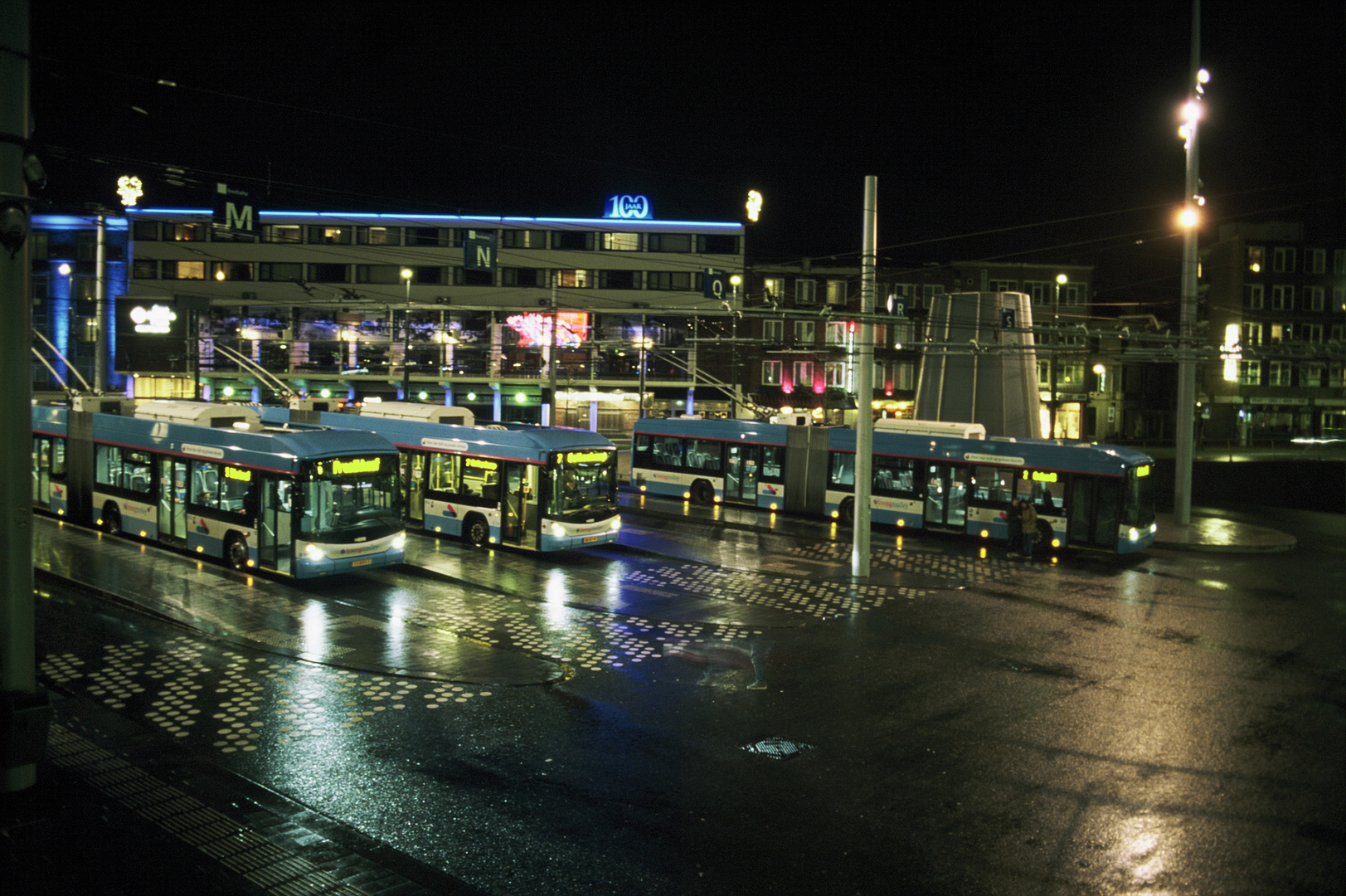 Arnhem CS, zentraler Busbahnhof