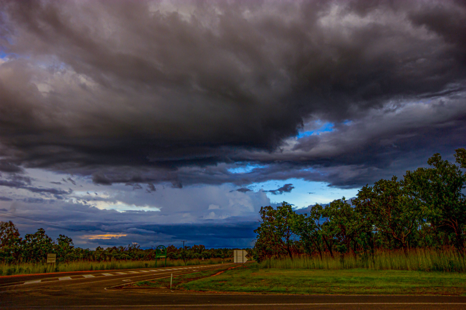 Arnhem Highway - Kakadu Highway Intersection