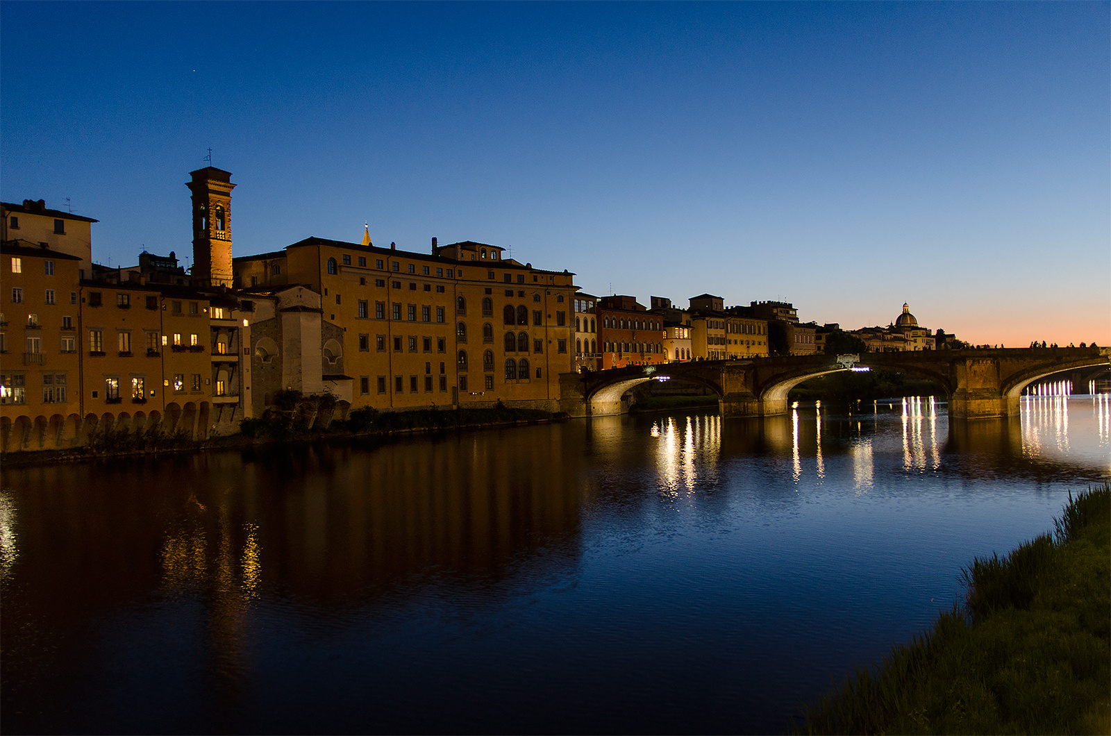 Arno bei Sonnenuntergang, Firenze April 2014