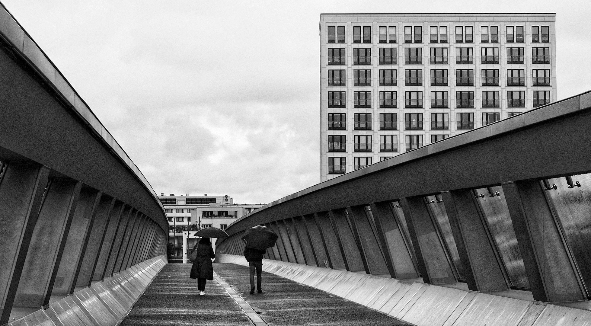 Arnulfsteg München bei S/W Wetter